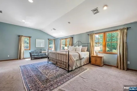 411 Snyder Road Wyckoff NJ 07481