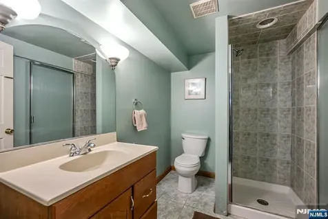 411 Snyder Road Wyckoff NJ 07481