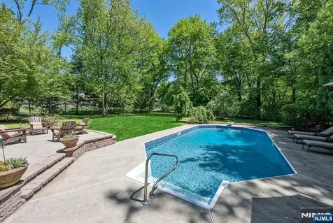 411 Snyder Road Wyckoff NJ 07481