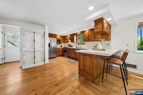 99 Ferncliff Road Bloomfield NJ 07003