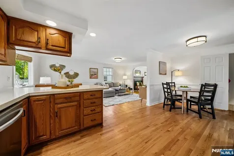 99 Ferncliff Road Bloomfield NJ 07003
