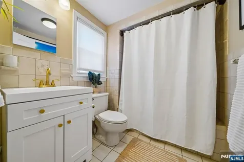 99 Ferncliff Road Bloomfield NJ 07003