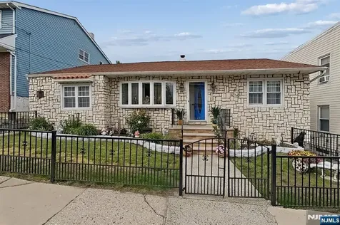 249 Bergen Avenue Kearny NJ 07032