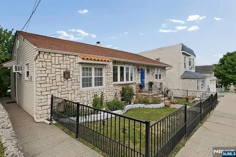 249 Bergen Avenue Kearny NJ 07032