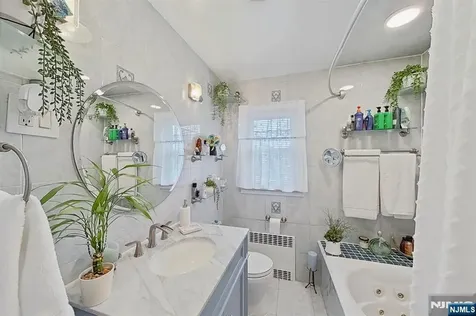 249 Bergen Avenue Kearny NJ 07032
