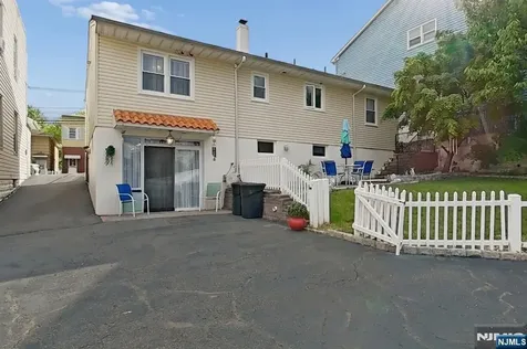249 Bergen Avenue Kearny NJ 07032