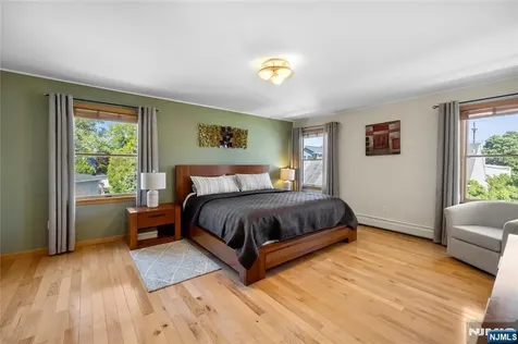 66 Roehrs Drive Wallington NJ 07057