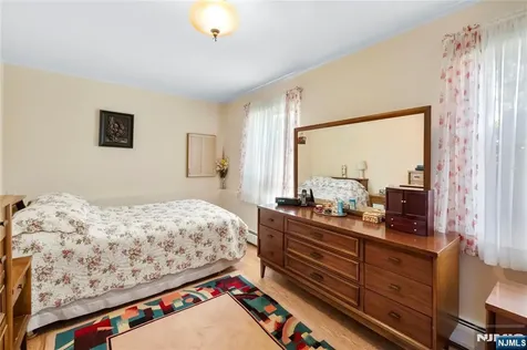 66 Roehrs Drive Wallington NJ 07057