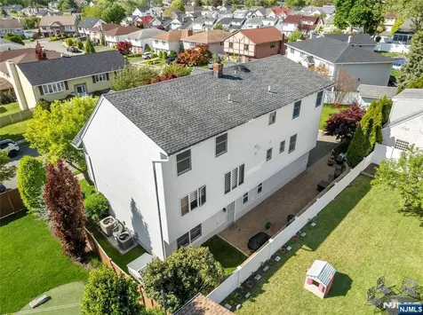 66 Roehrs Drive Wallington NJ 07057