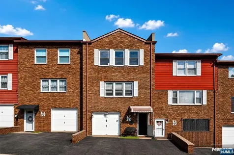 450-452 Edmund Avenue Paterson NJ 07502