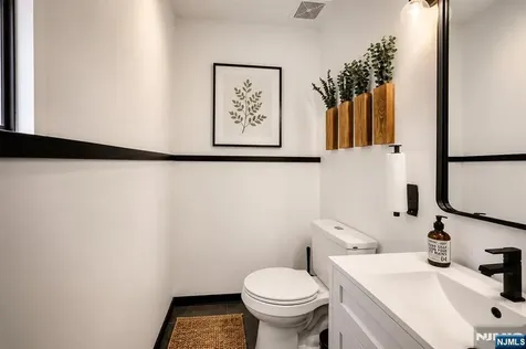 450-452 Edmund Avenue Paterson NJ 07502