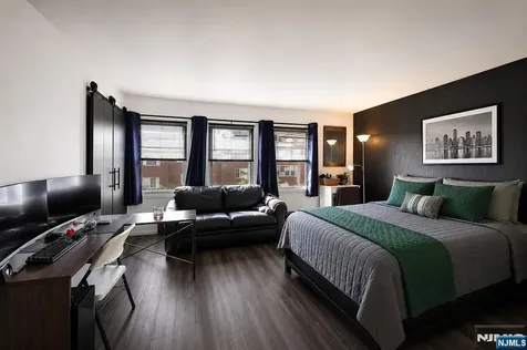 450-452 Edmund Avenue Paterson NJ 07502