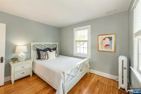 49 Harvard Street Montclair NJ 07042