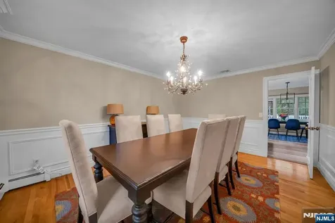 468 Manchester Way Wyckoff NJ 07481