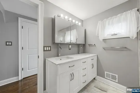 29 Fischer Avenue Nutley NJ 07110