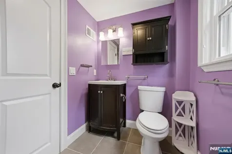 29 Fischer Avenue Nutley NJ 07110