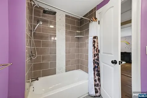 29 Fischer Avenue Nutley NJ 07110