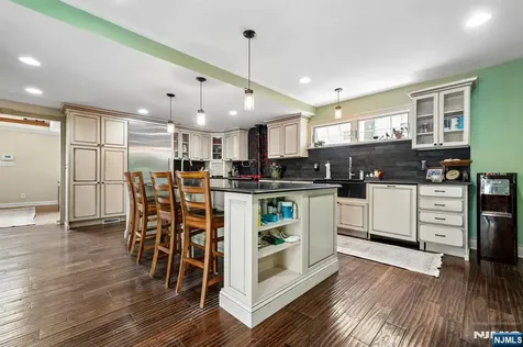 73 The Fairway Cedar Grove NJ 07009