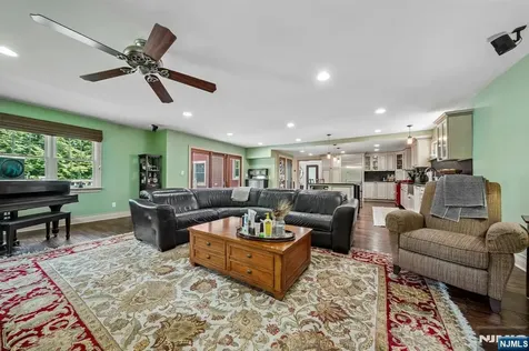 73 The Fairway Cedar Grove NJ 07009