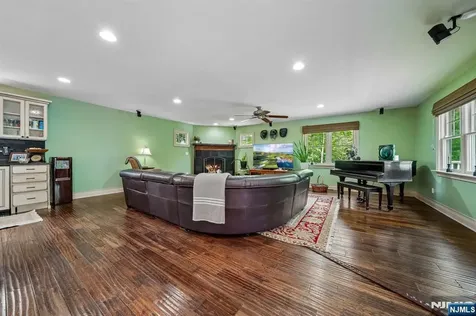 73 The Fairway Cedar Grove NJ 07009