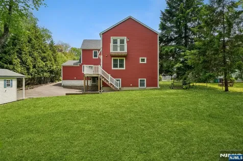 73 The Fairway Cedar Grove NJ 07009