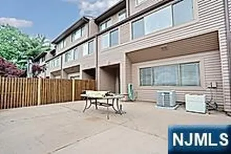 12 Danbury Court Twp Of Washington NJ 07676