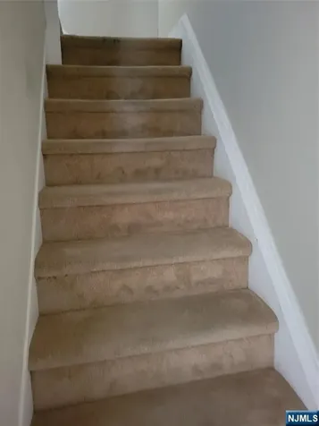 15 Somerset Garfield NJ 07026