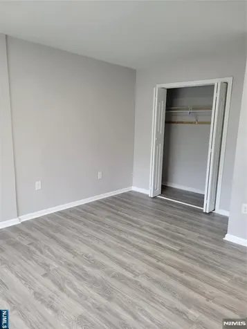 15 Somerset Garfield NJ 07026