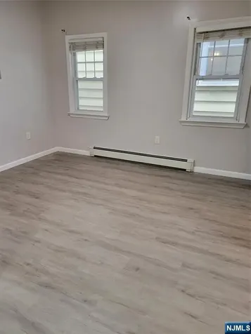 15 Somerset Garfield NJ 07026