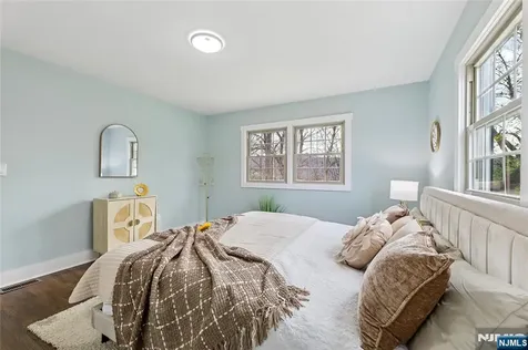 6 Van Buren Avenue Vernon NJ 07462