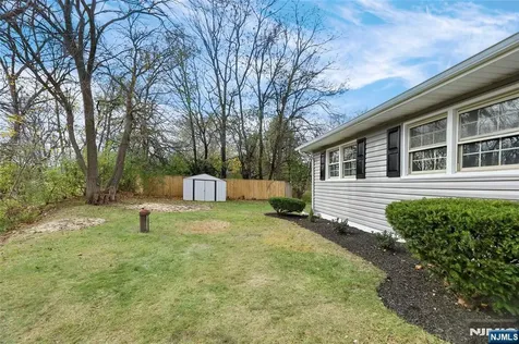 6 Van Buren Avenue Vernon NJ 07462