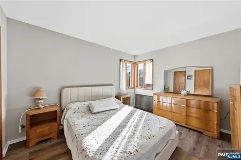 388 Highland Avenue Cliffside Park NJ 07010