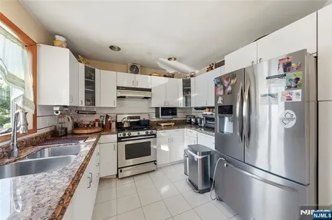 388 Highland Avenue Cliffside Park NJ 07010