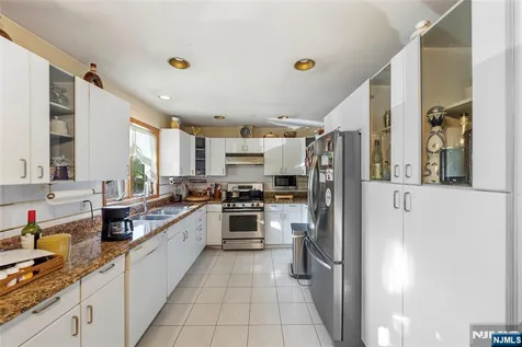 388 Highland Avenue Cliffside Park NJ 07010