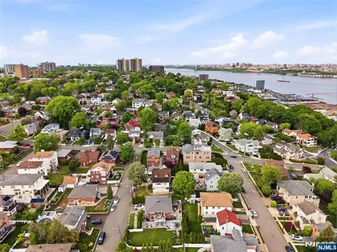 388 Highland Avenue Cliffside Park NJ 07010