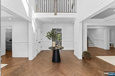 330 Hartshorn Drive Millburn NJ 07078