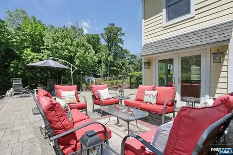 33 Randolph Street Park Ridge NJ 07656