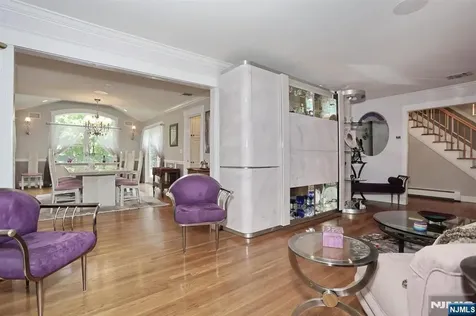 33 Randolph Street Park Ridge NJ 07656