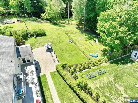 33 Randolph Street Park Ridge NJ 07656