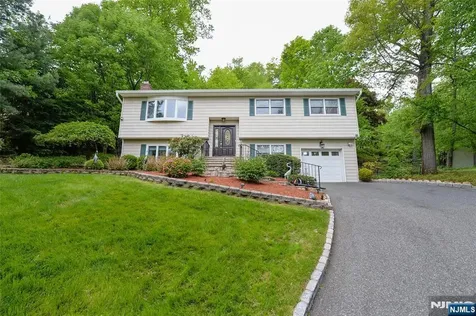 630 Van Emburgh Avenue Twp Of Washington NJ 07676