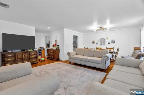 266 Garibaldi Avenue Lodi NJ 07644