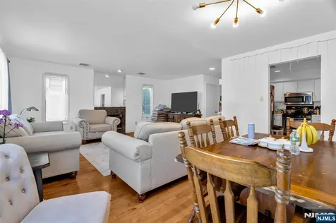 266 Garibaldi Avenue Lodi NJ 07644