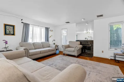 266 Garibaldi Avenue Lodi NJ 07644