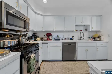 266 Garibaldi Avenue Lodi NJ 07644