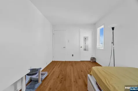 266 Garibaldi Avenue Lodi NJ 07644