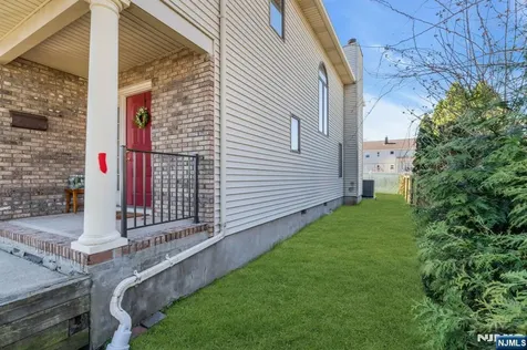 266 Garibaldi Avenue Lodi NJ 07644
