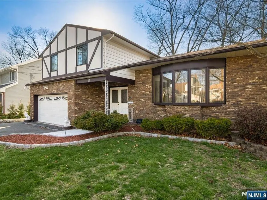 81 Hastings Avenue Nutley NJ 07110