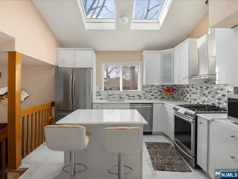81 Hastings Avenue Nutley NJ 07110
