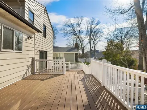 81 Hastings Avenue Nutley NJ 07110
