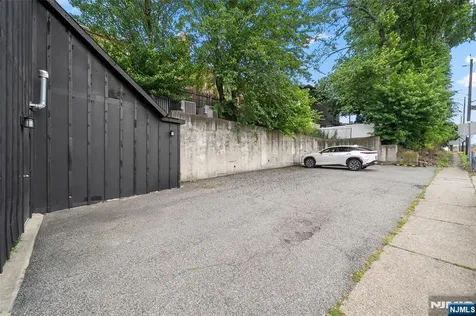 40 Broad Avenue Palisades Park NJ 07650